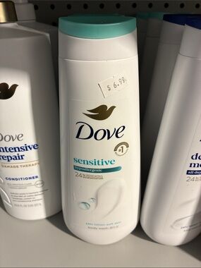 Dove Sensitive Hypoallergenic Body Wash - White with Teal Cap